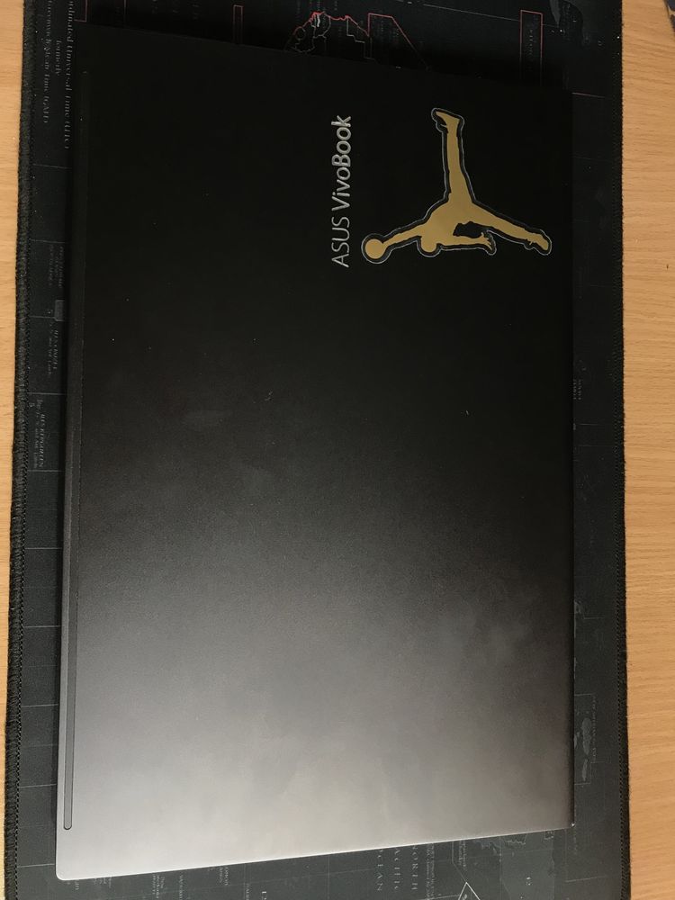 Ноутбук Asus Vivobook
