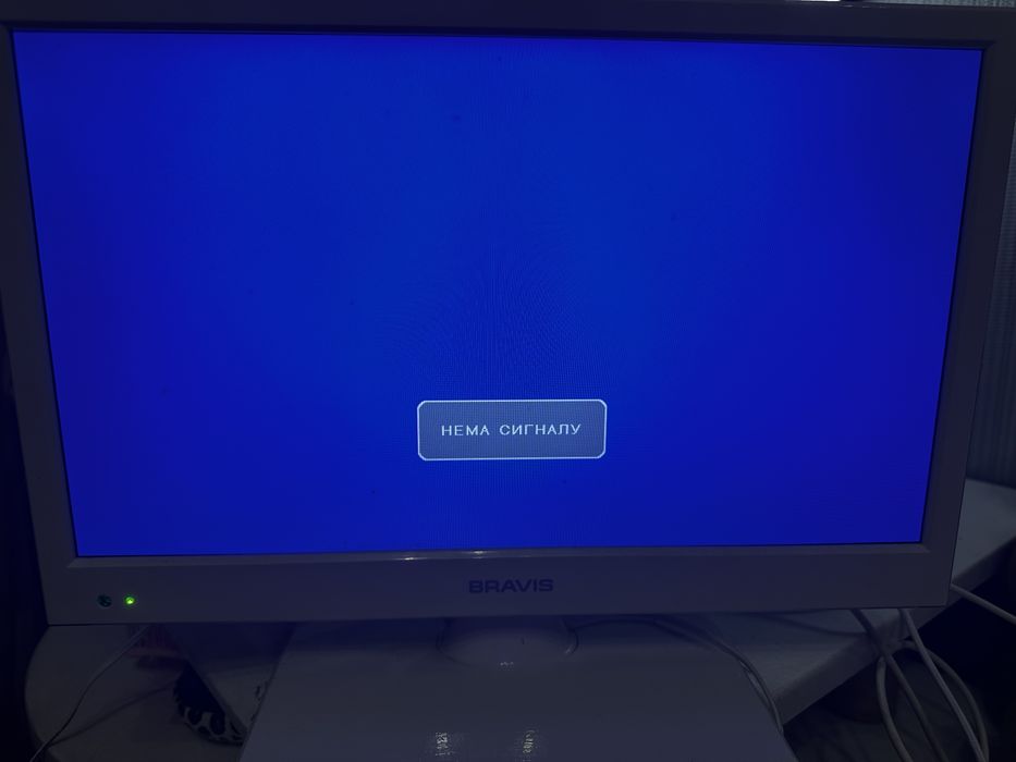 телевізор Bravis