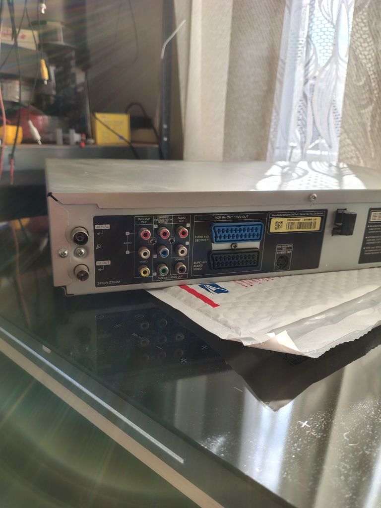 Odtwarzacz combo dvd i VHS LG