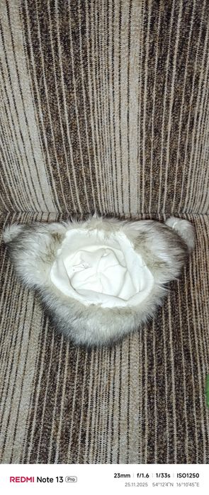 Sprzedam czapkę nową uszatkę