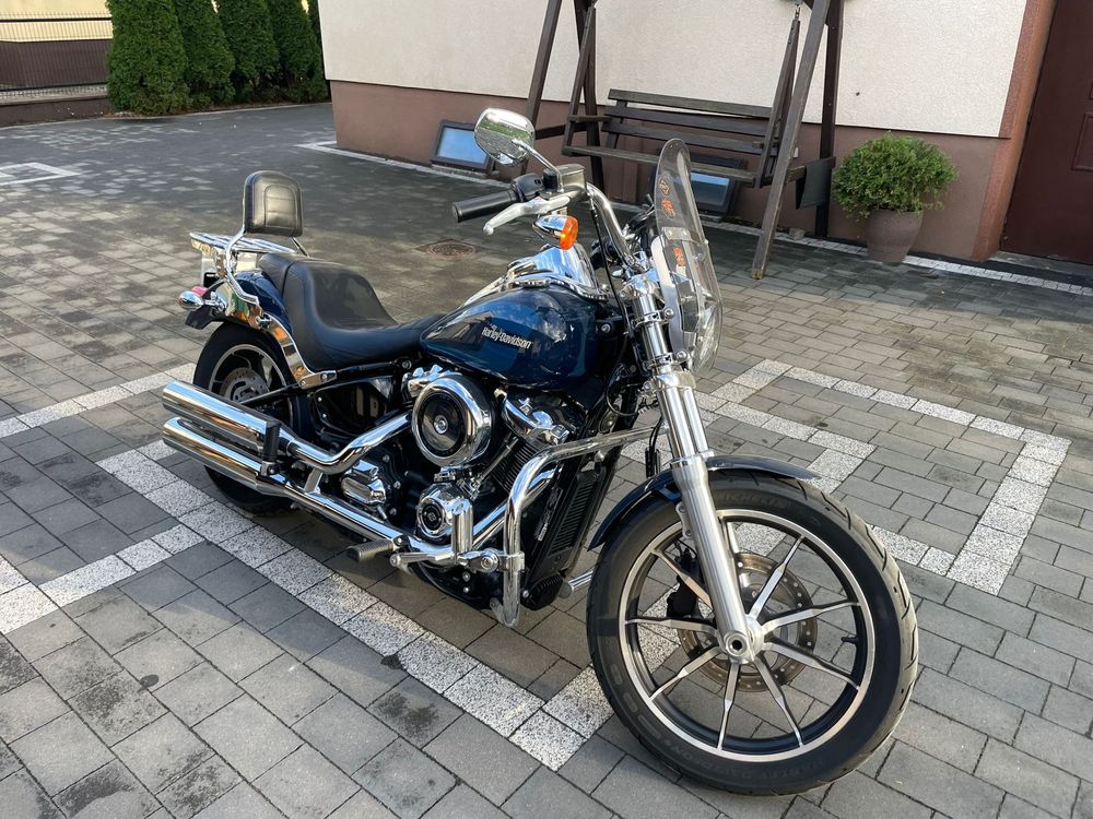 Harley-Davidson Low Rider. Polski salon.