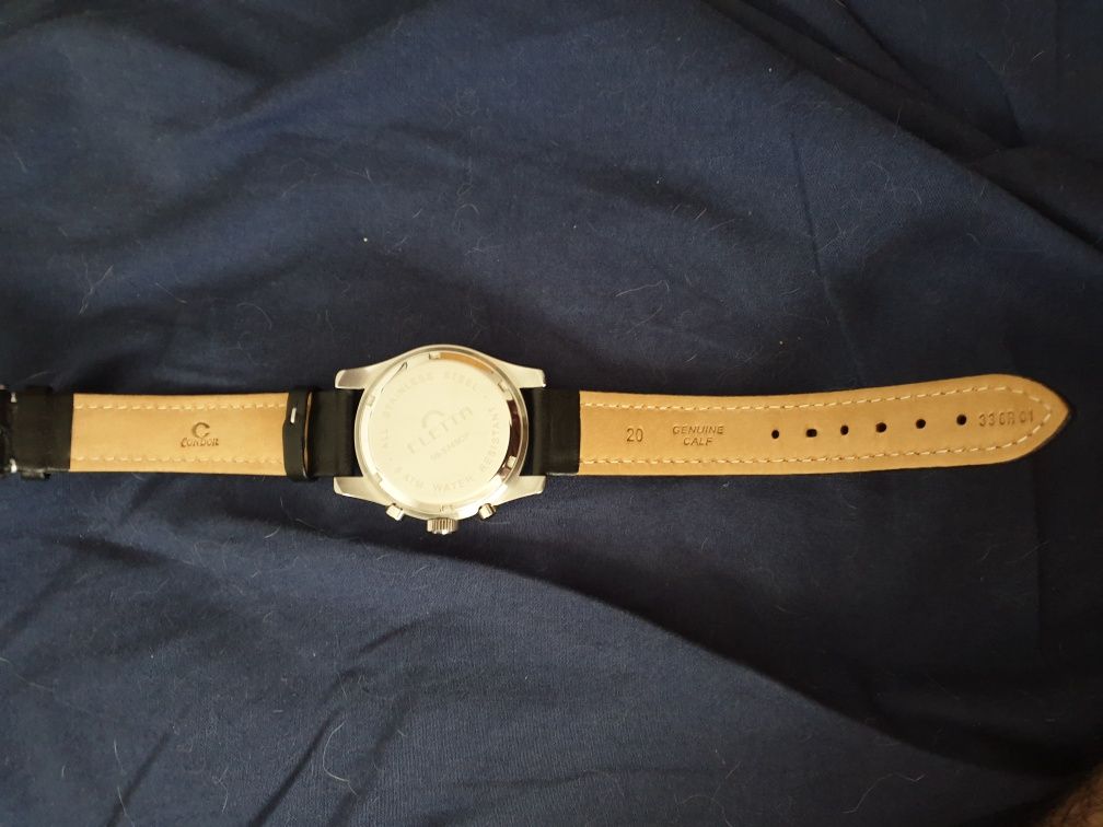 Vende-se Relógio Eletta como novo com a bracelete em pele preta