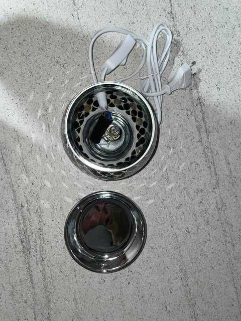 Podgrzewacz do olejków zapachowych elektryczny