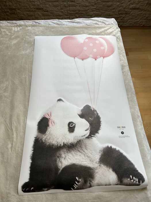 DEKORNIK Naklejka samoprzylepna ścienna panda z różowymi balonami M