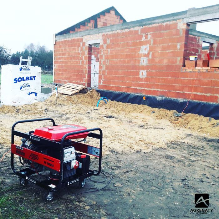 Świder do ziemi Wiertnica spalinowa glebowa Wynajem Stihl