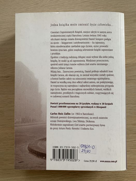 Carlos Ruiz Zafon „Cień wiatru”