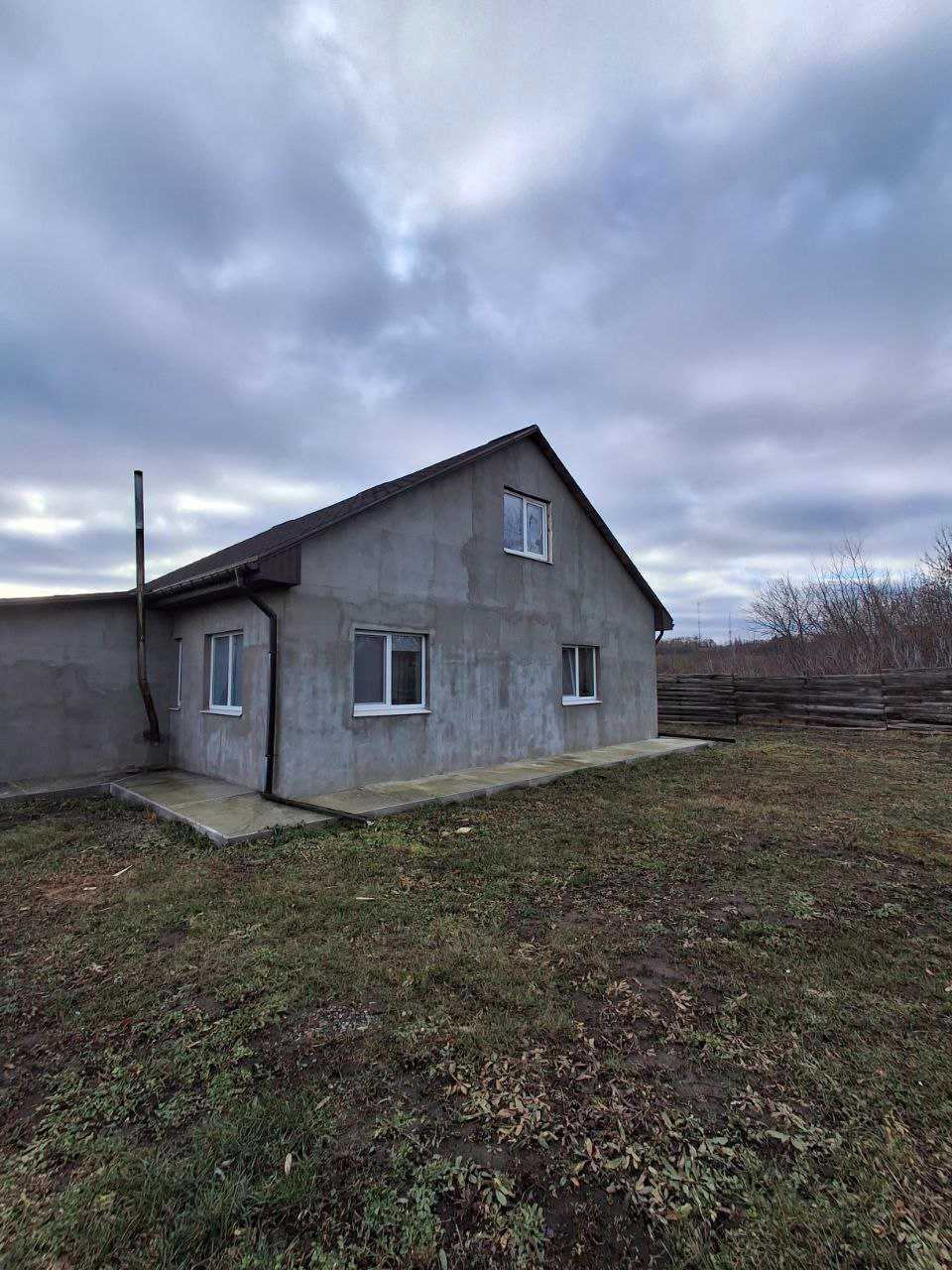 Продается дом с евроремонтом  в Дергачах