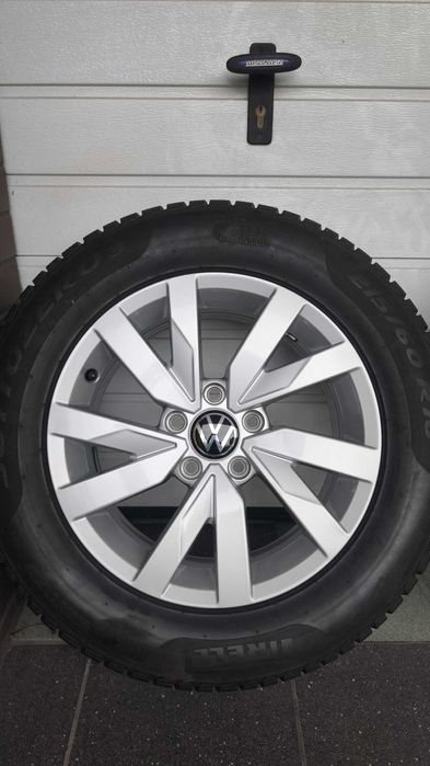Koła Vw Passat B8 T Roc Audi 16"opony zima 215/60/16 5x112(OL1941)