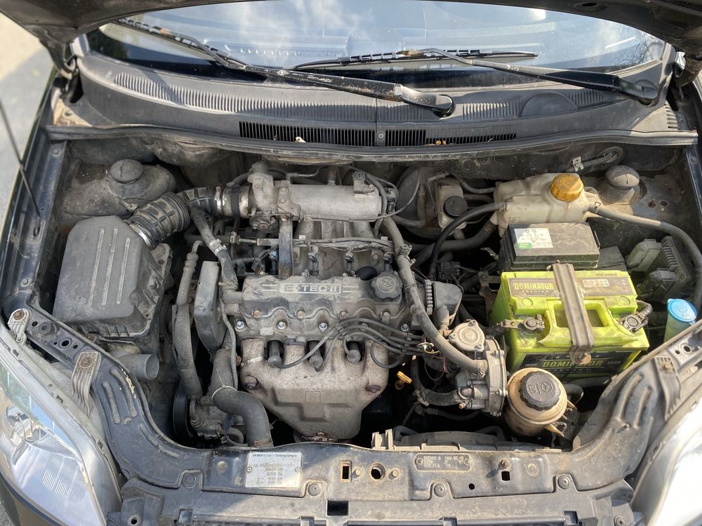 Chevrolet Aveo 2007 1.5 на газу