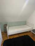 Materac o wymiarach 90x200