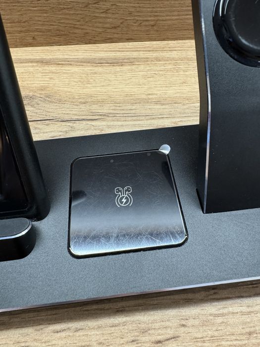 Бездротовий зарядний пристрій Prestigio Revolt A7 Black