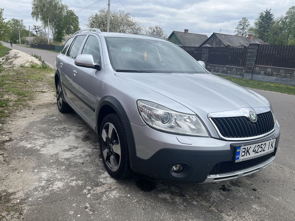 Skoda Octavia Scout пригнана з Швейцарії