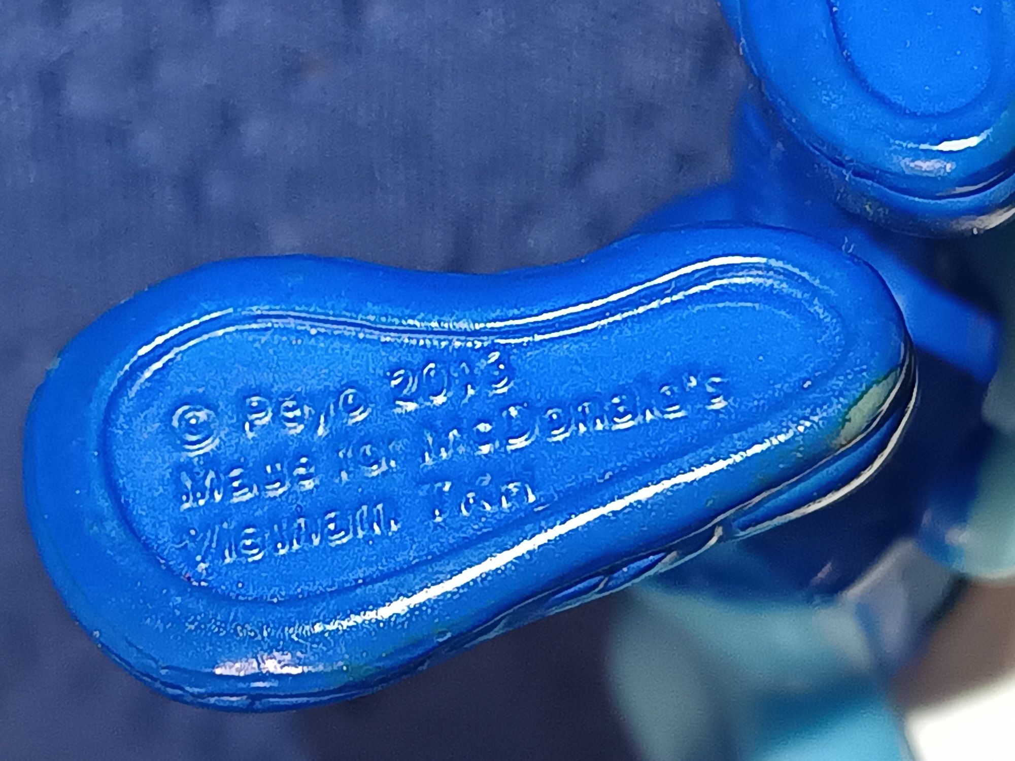 stara vintage figurka Smerf Pracuś firmy  Peyo,