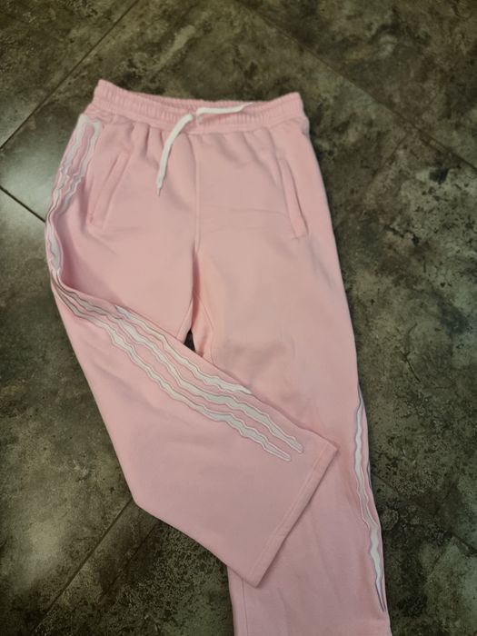 Штани під стиль Monster Enegry Strawberry Dreams, рожеві, широкі