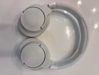 Sluchawki JBL biale
