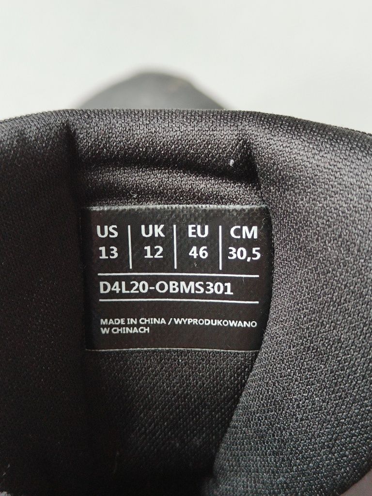 4F buty sportowe D4L20-OBMS301 rozmiar 46 wkładka 30,5
