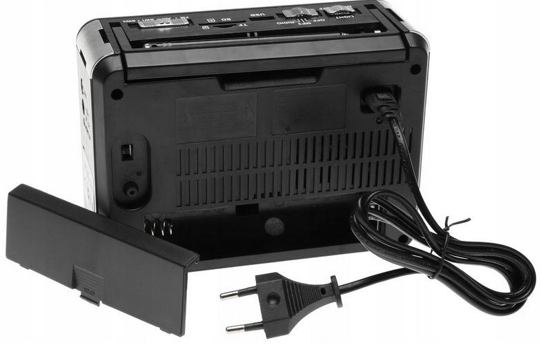 Mk-135 Przenośne Radio Odbiornik Fm Mp3 Odtwarzacz Muzyki Z Latarką