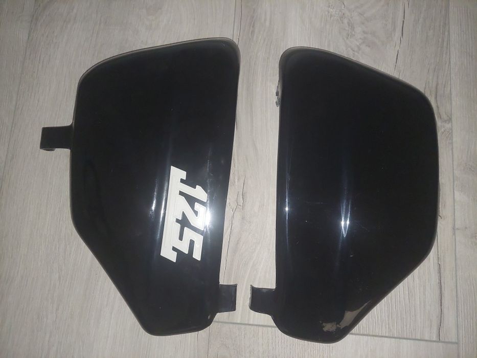Sprzedam oslony boczne boczki wsk 125 b3 jednoramowa kpl pl