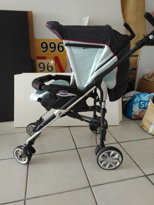 Carro de bebé marca Chicco