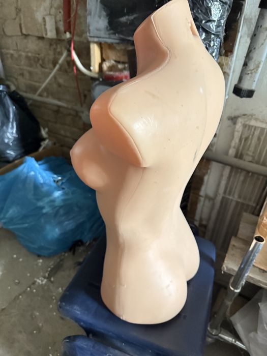 Манекен жіночий бюст
