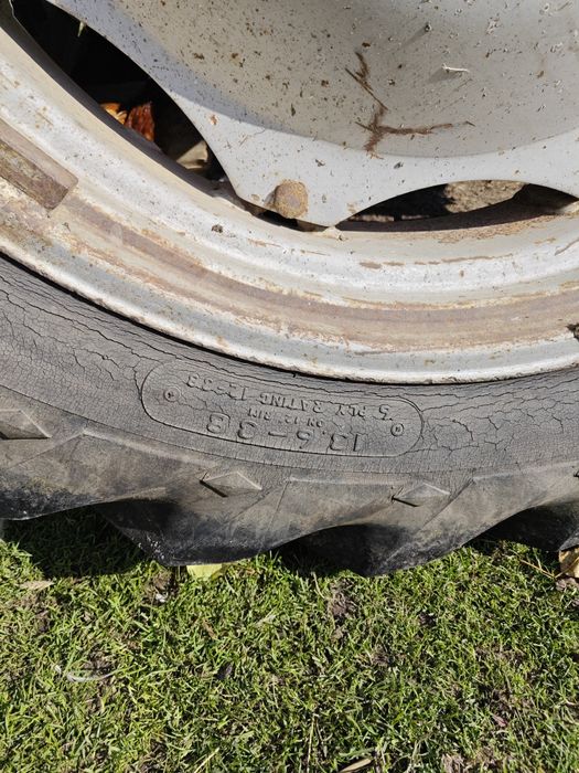 Koła do ciągnika 13.6 R34