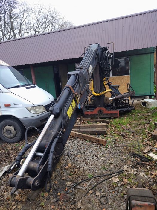 Кран маніпулятор лісовий джонсернт 1090