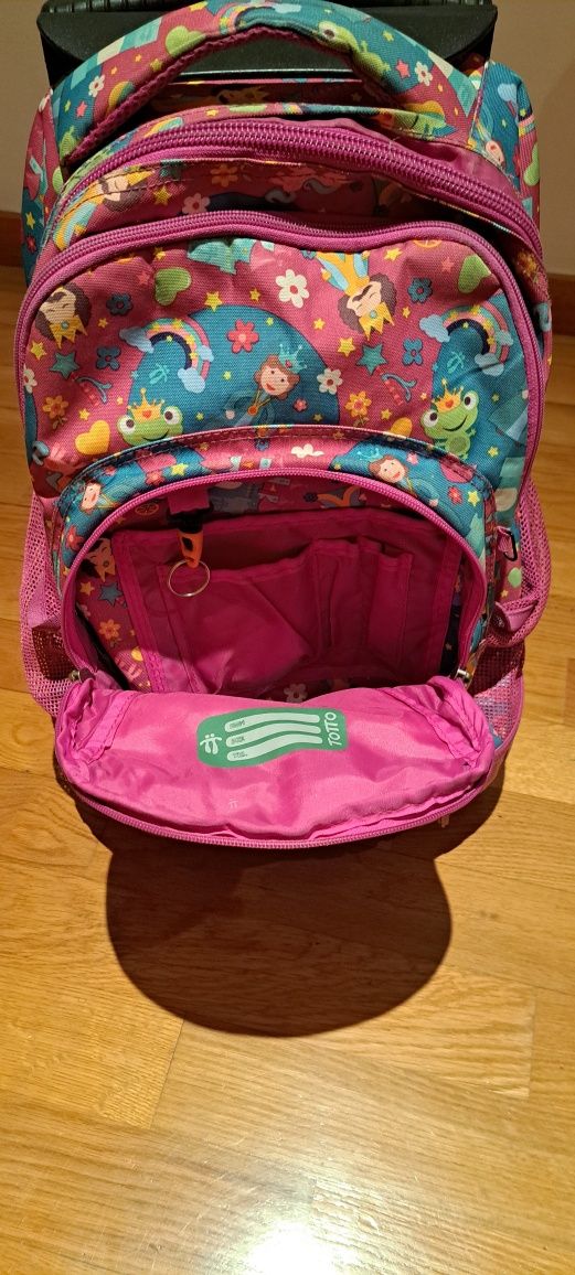 Mochila totto com rodas