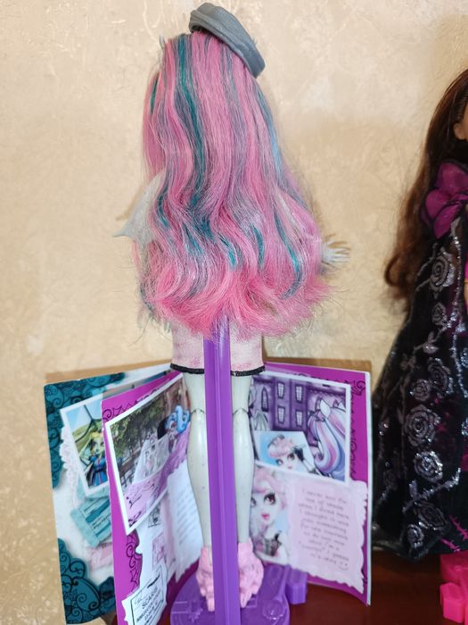 Рошель з крилами. Монстер хай Monster high Скаріж крылья