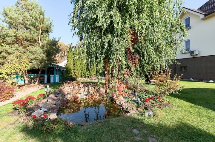 Подобово будинок з сауною та джакузі в с. Святопетріське (Борщагівка)