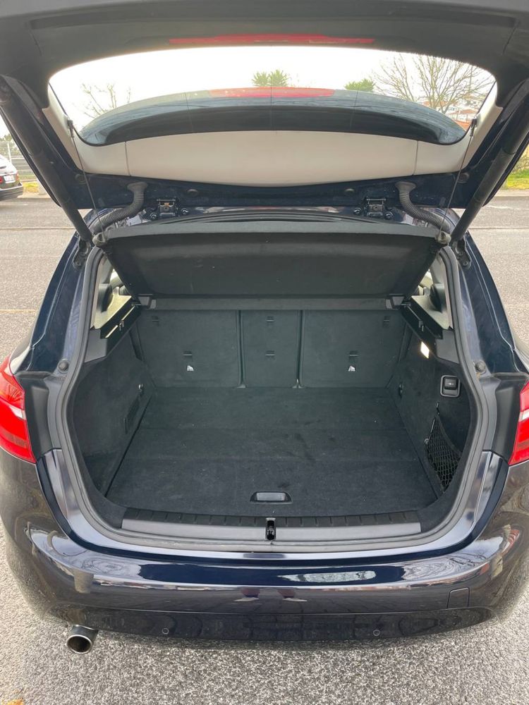 BMW Active Tourer 216 D