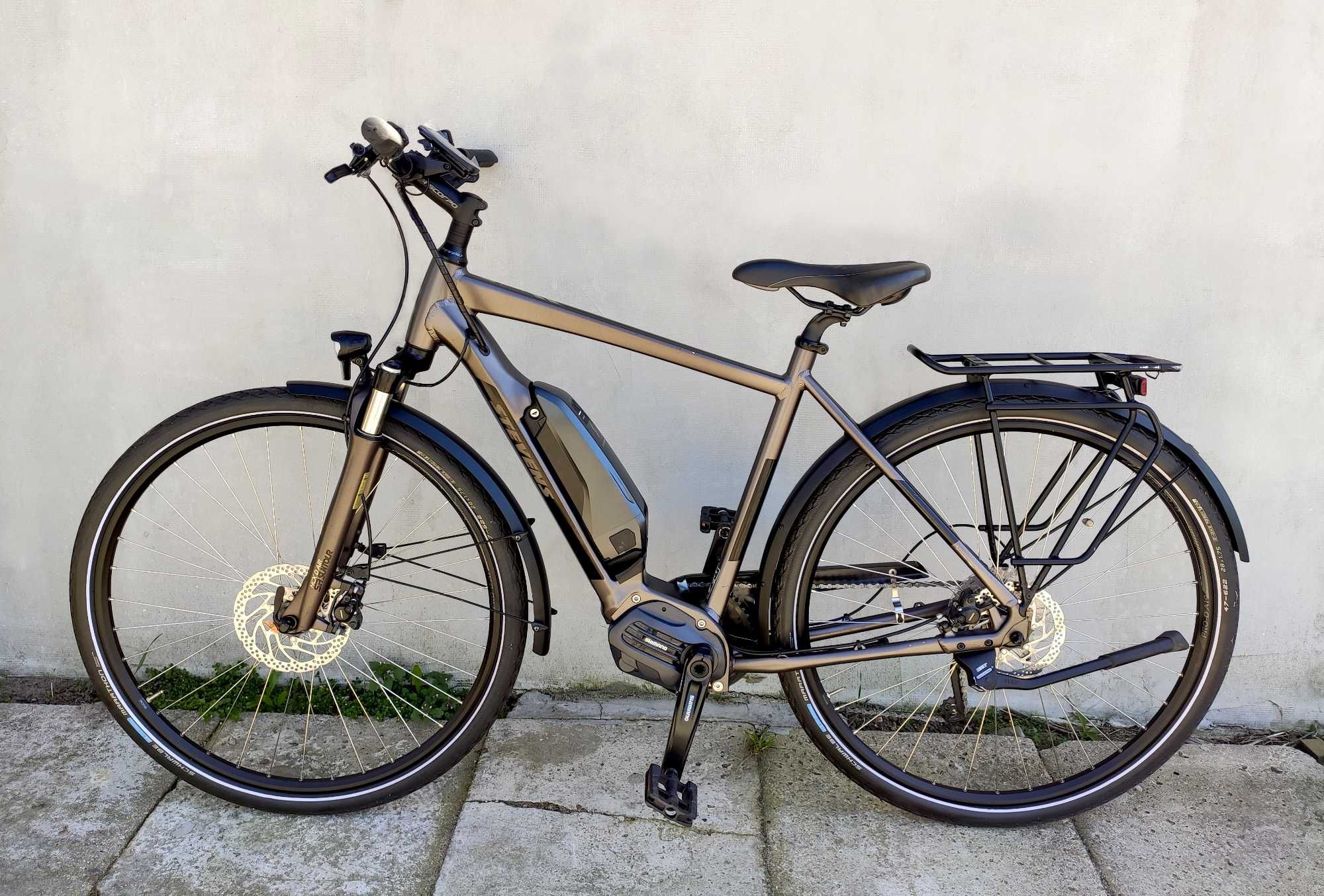 Rower trekkingowy Elektryczny męski Stevens