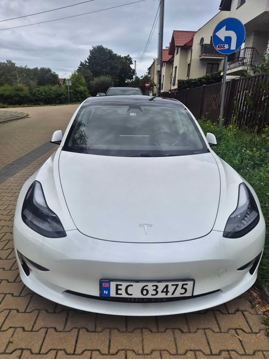 Tesla Model 3 Dual Motor AWD Long Range 2021