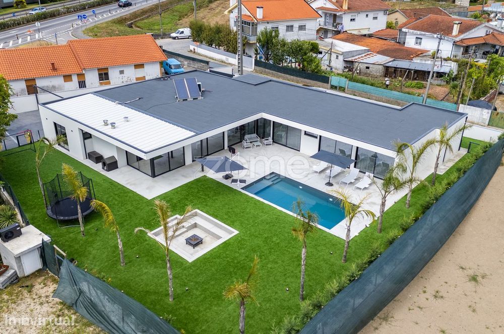 Moradia Térrea T3+1 em Este S. Pedro