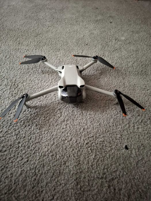 Sprzedam Dji mini 3