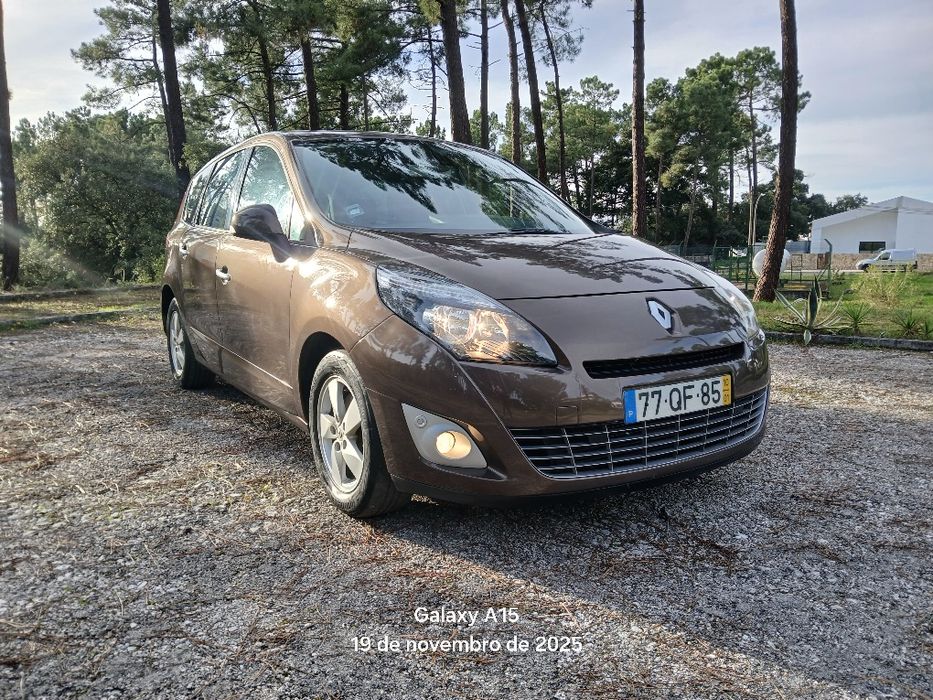 2010 RENAULT GRAND SCENIC 1.5 DCI EXTREME 110CV 7 LUGARES
