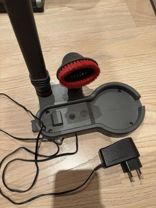 Продам акамуляторний пилосос