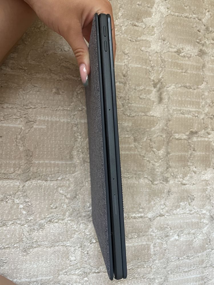 Lenovo p11 com teclado