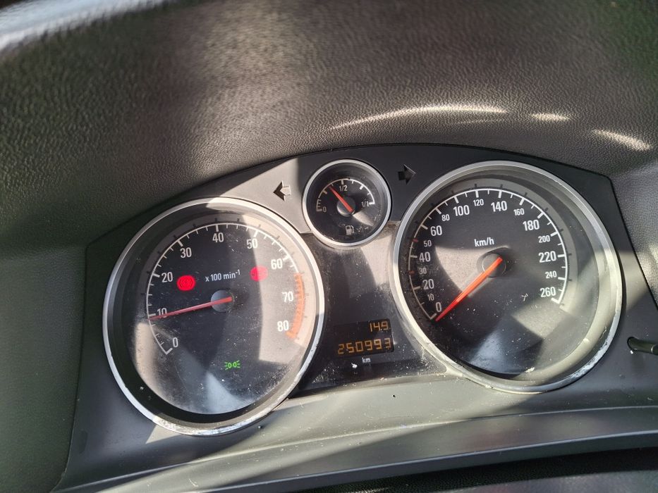 Opel zafira 1.8. 7місць