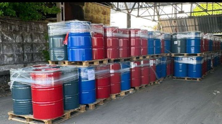 Бочки 200 літрів металеві .