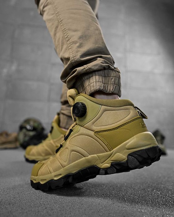 Тактичні черевики на автошнурівці берці берцы