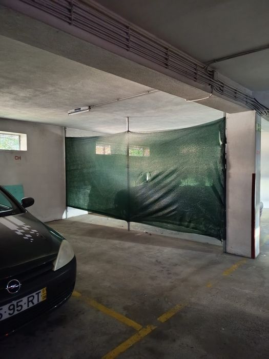 Aluga se lugar de garagem Ermesinde