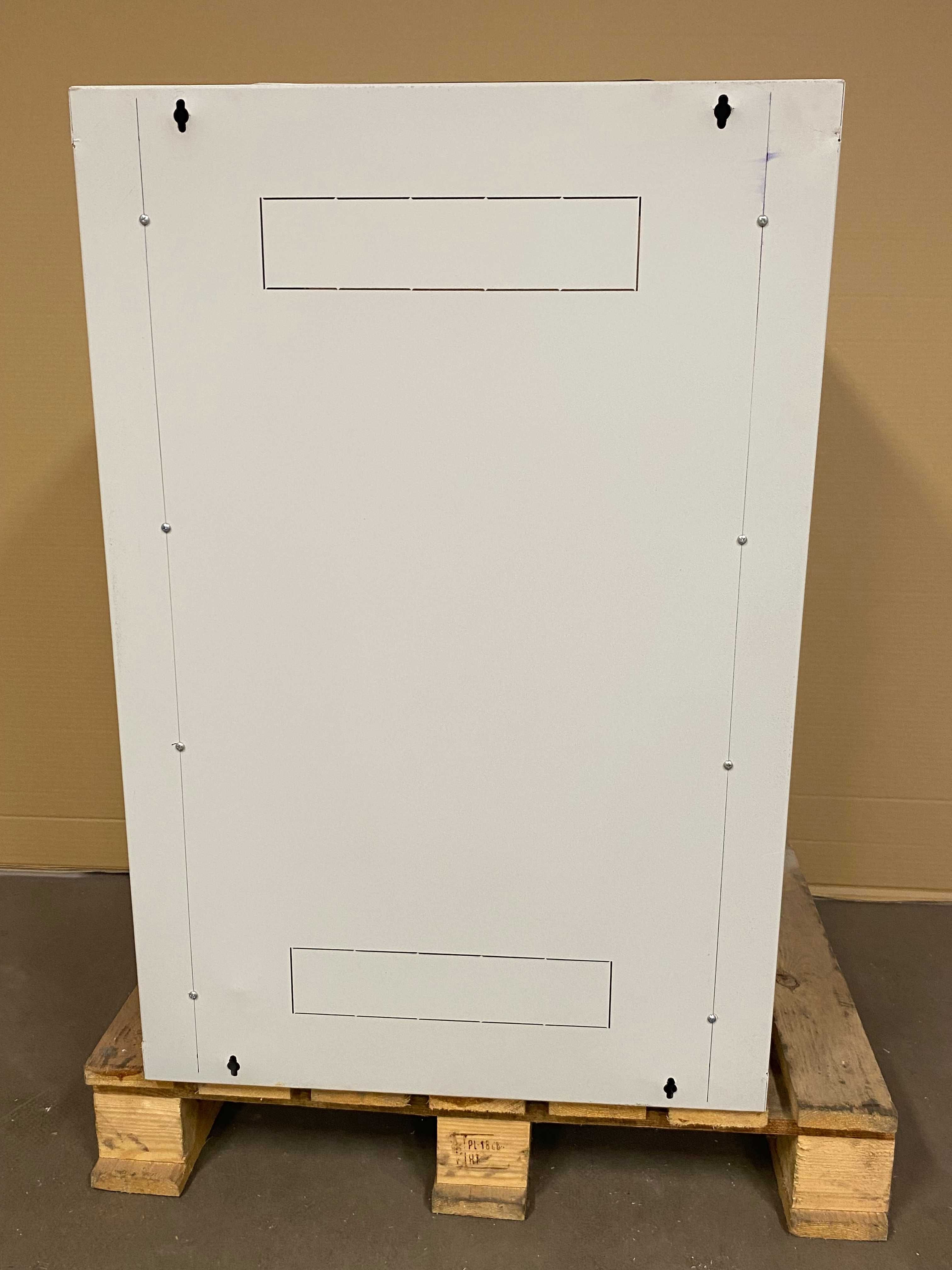 Szafa serwerowa wisząca rack 19" 18U dzielona Triton