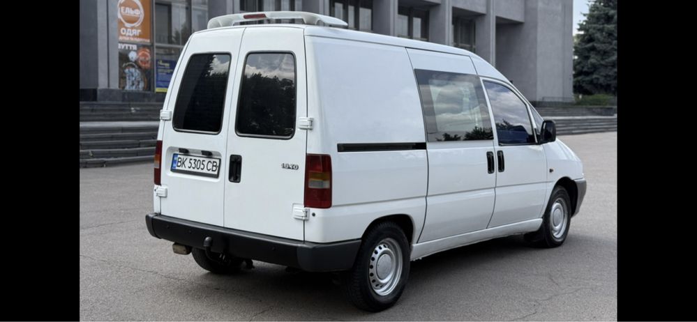 Fiat scudo 1.9D dw8 варте уваги