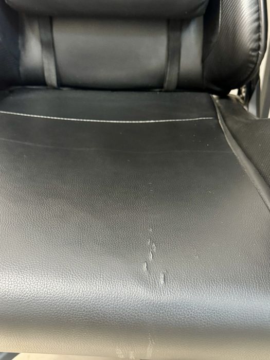 Крісло Cougar Armor Black