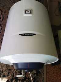 Boiler elektryczny Ariston 49l