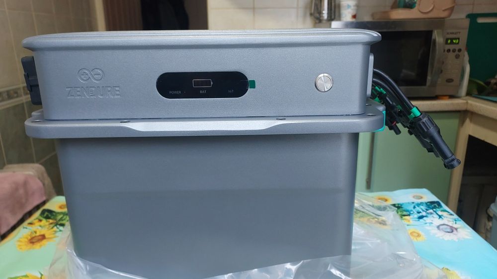 Портативна сонячна електростанція 1920 Вт