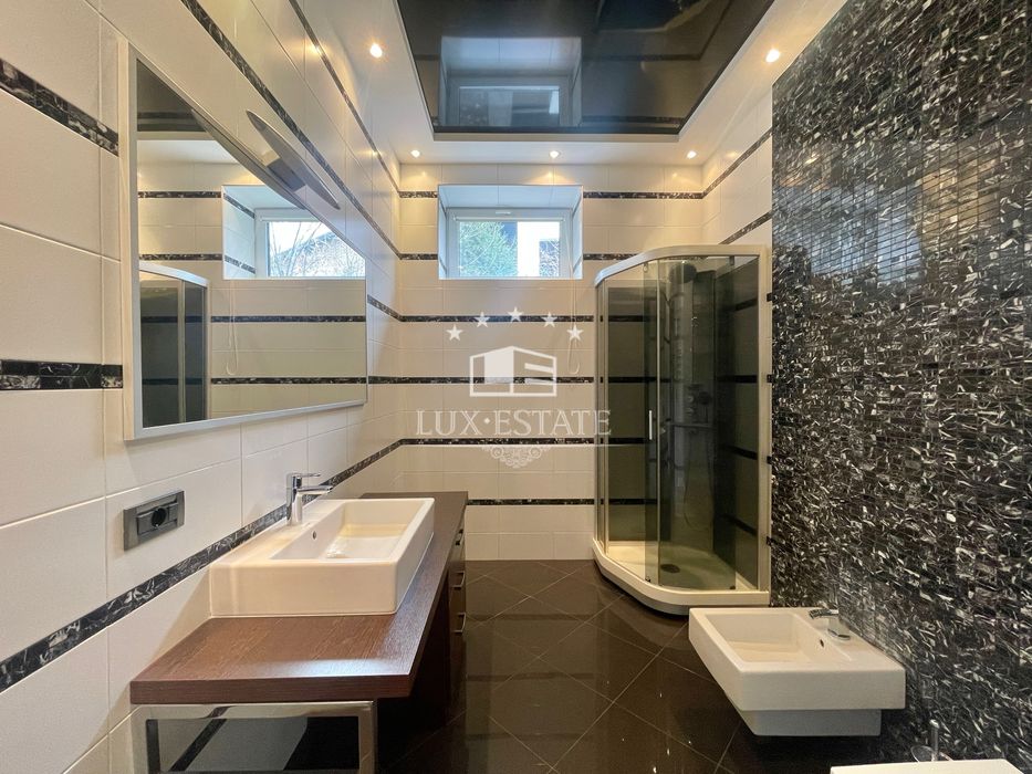 Оренда елітного  будинку в с. Лісники «Зелений Гай»