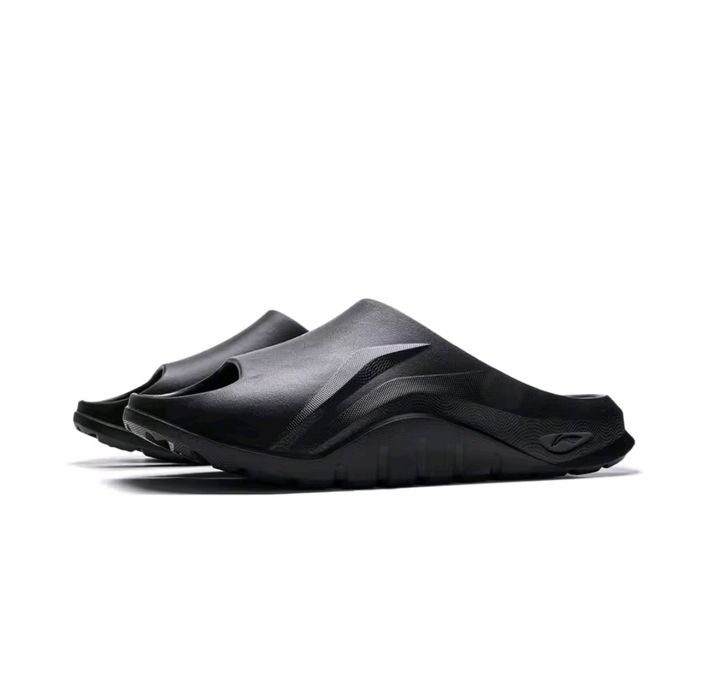 Чоловічі шльопанці Li-NING (28 см)