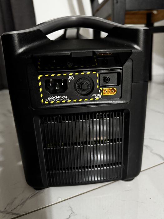 EcoFlow RIVER Pro (720 Вт·ч)