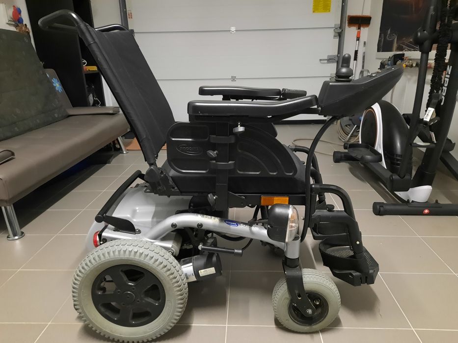 Wózek inwalidzki invacare elektryczny